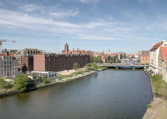Live & Travel Apartments - Waterlane Island