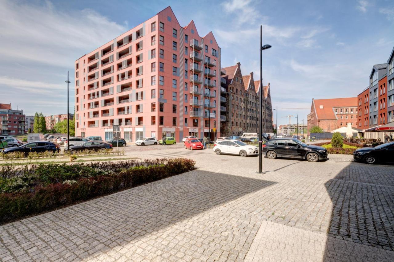 Live & Travel - Waterlane Island Apartment Danzig